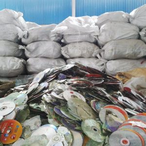 PC-CD-DVD-Discs-Scrap