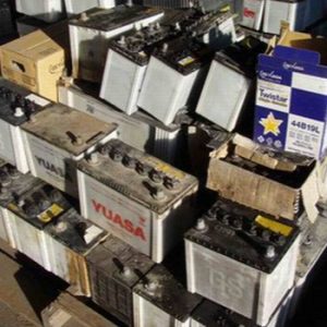 Used-Lead-acid-battery-scrap